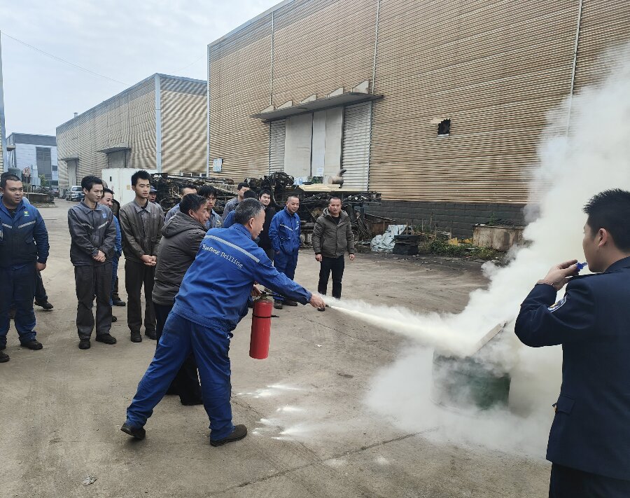 1733295038585299.jpg 1733295038585299.jpg